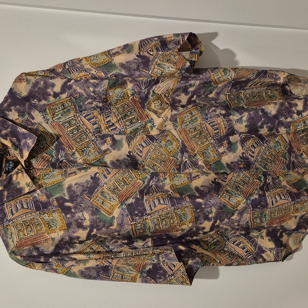 Vintage 90’s Silk Club Button Up Short Sleeve Shirt